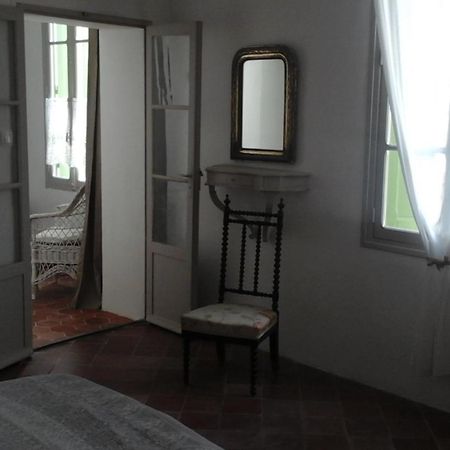 Bed and Breakfast Le Presbytere Rivesaltes Zimmer foto