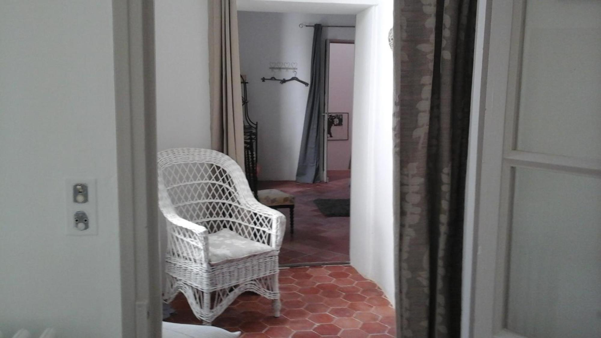 Bed and Breakfast Le Presbytere Rivesaltes Zimmer foto